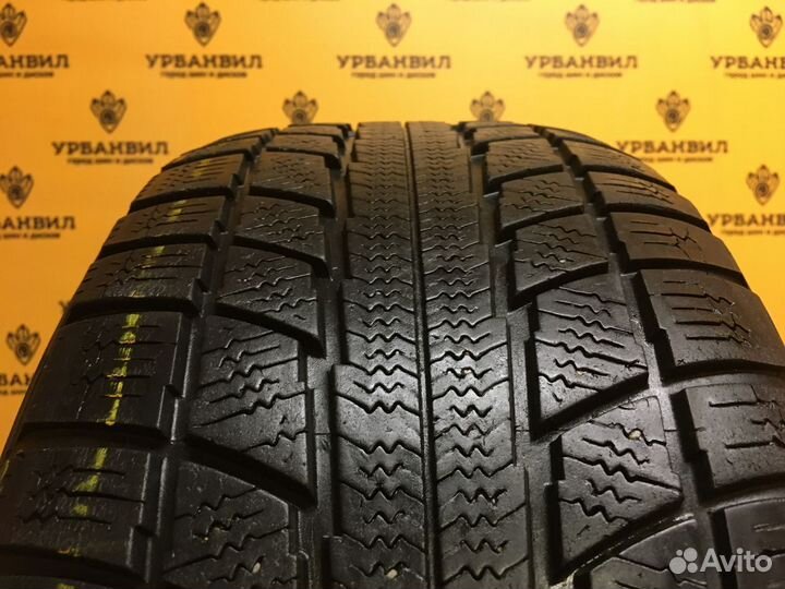 Triangle TR777 215/55 R16 97H
