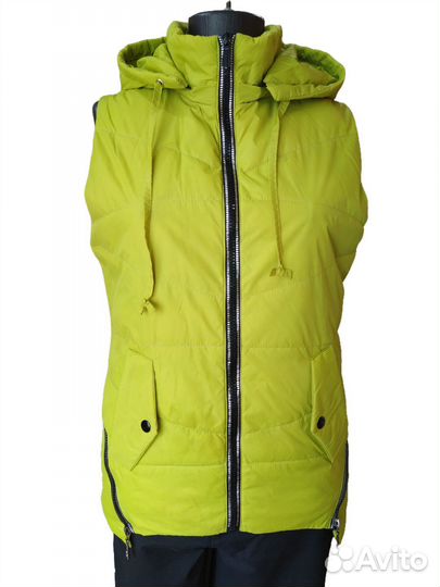 Жилетка, безрукавка женская р. 44-46