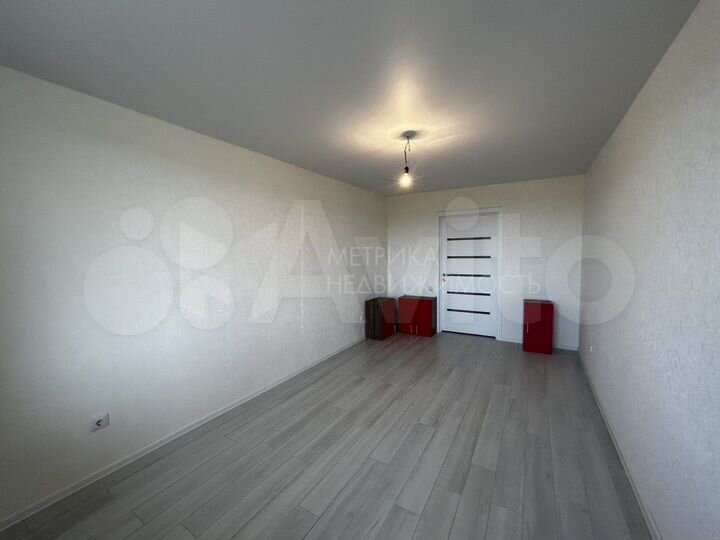 2-к. квартира, 63 м², 1/10 эт.