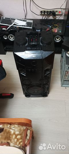 Портативная колонка LG xboom OM6560 500W