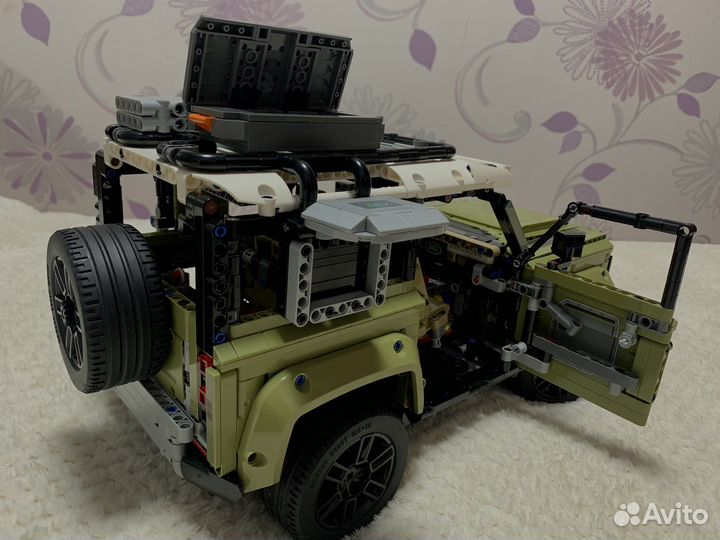 Lego land rover defender