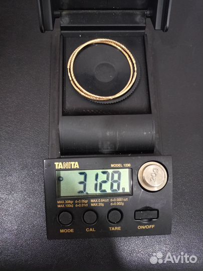 Золотой крестик женский