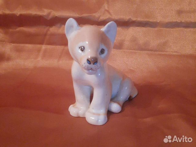 Фарфоровая статуэтка лфз 