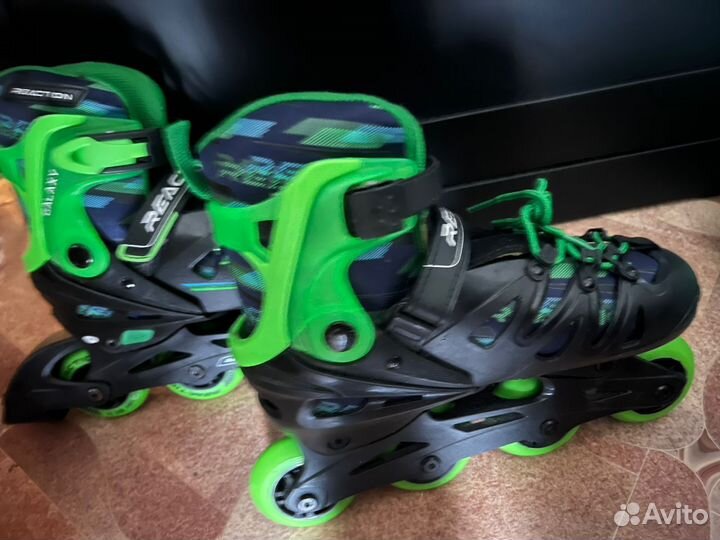 Роликовые коньки