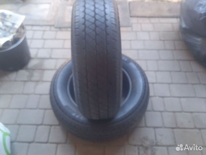 Jinyu YH18 215/65 R16C