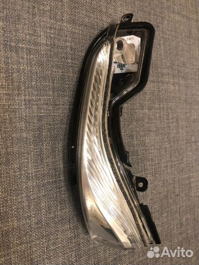 Повторитель поворота и зеркало с infiniti QX60