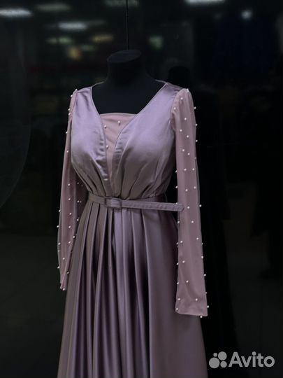 Вечернее платье