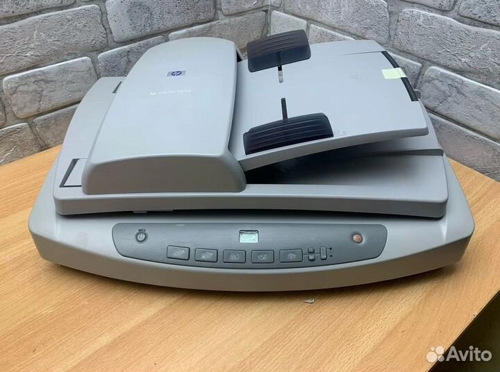 Сканер HP ScanJet 5590, A4, апд, USB, 2400x2400dpi