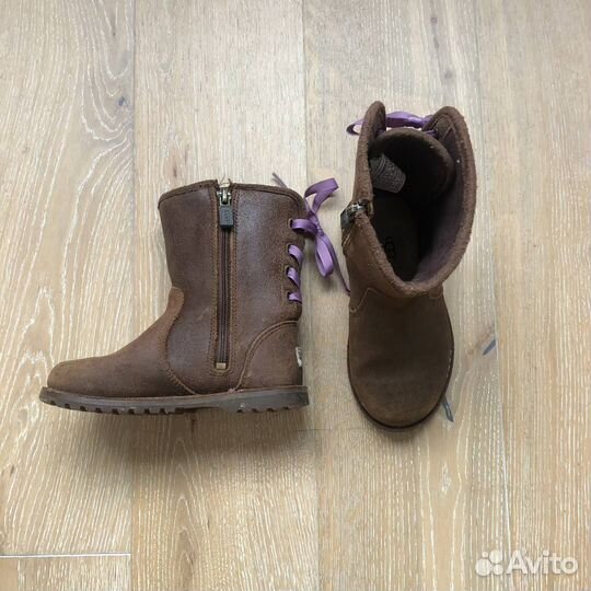 Шубка, шапочка, зимние сапоги H&M, Ugg