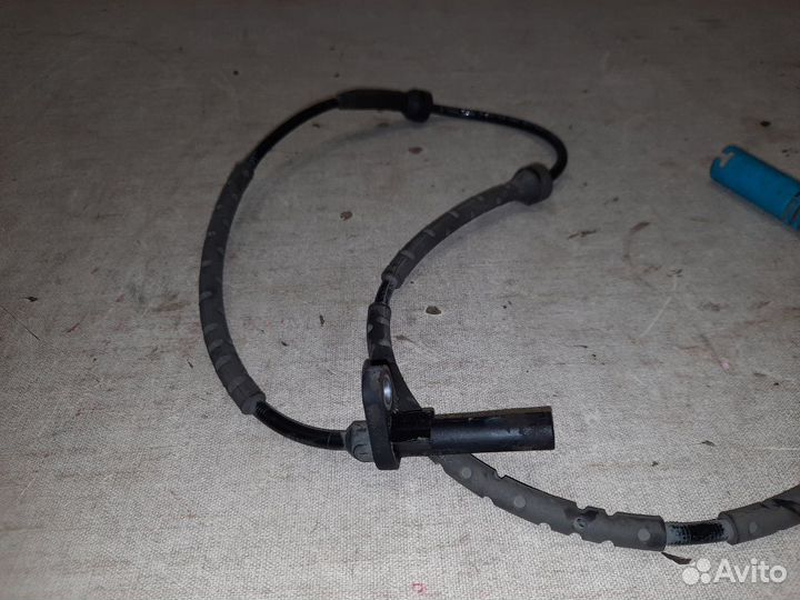 Датчик ABS передний Bmw X3 E83 N52B25A 2008