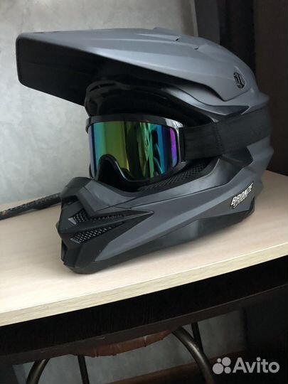 Шлем для мотоцикла эндуро