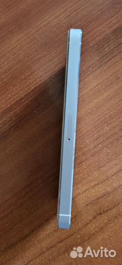 iPhone 5, 16 ГБ
