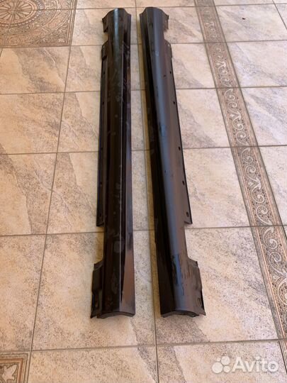 Пороги на Mercedes W204