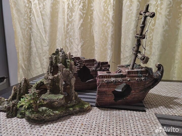 Декорации для аквариума корабль