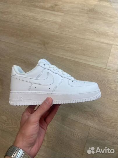 Nike Air Force 1 Low White