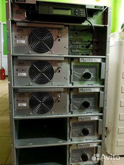 Ибп APC Symmetra LX