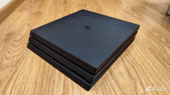 Sony PS4 Pro 1 Tb