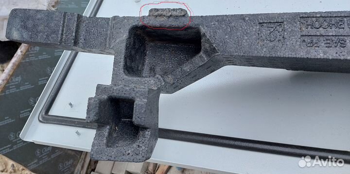 Абсорбер бампера передний Nissan Note