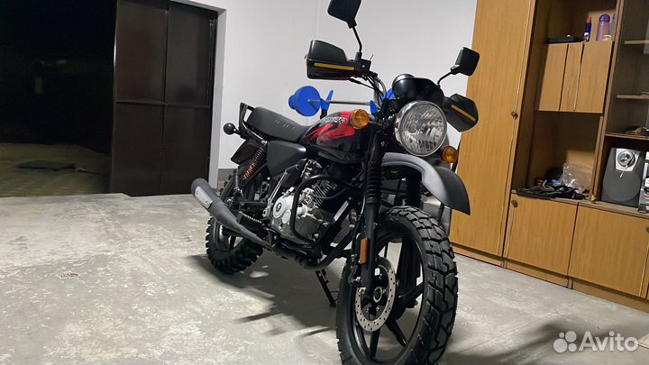 Bajaj boxer 150x