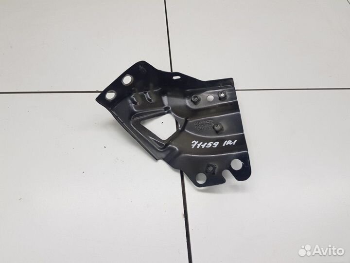 Кронштейн переднего правого крыла (Geely Coolray)