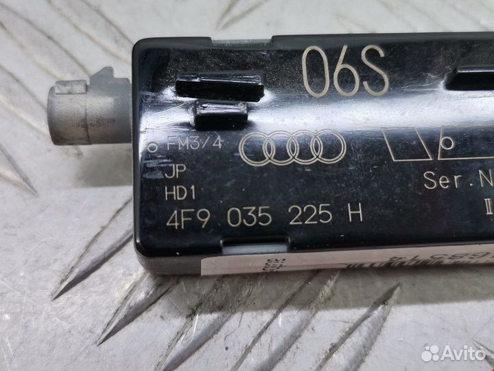 Усилитель антенны для Audi A6 C6 4F9035225H