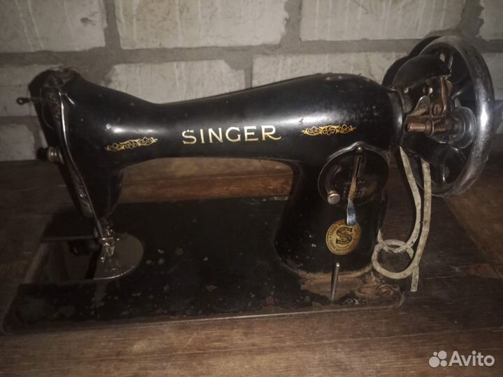 Швейная машина зингер