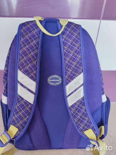 Школьный рюкзак