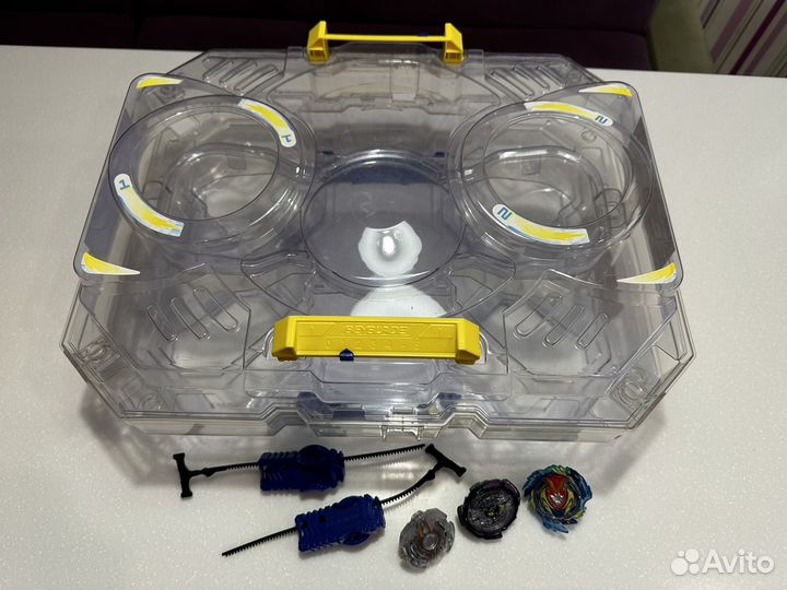 Бейблэйд арена + волчки