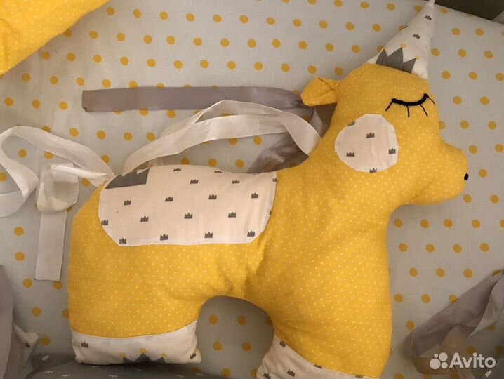 Бортики на детскую кроватку