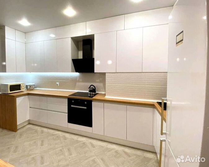 Кухня современная на заказ. Доставка и сборка