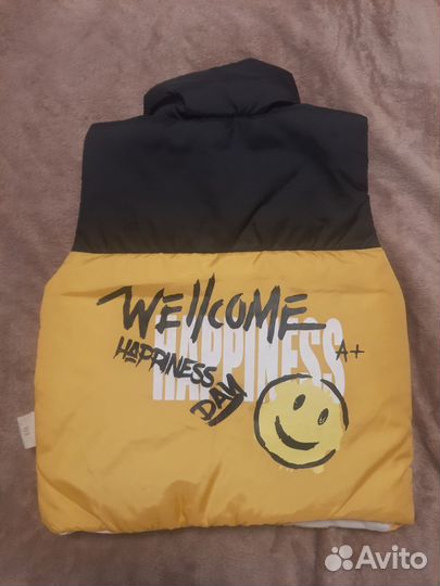 Продам новую жилетку на 6 месяцев
