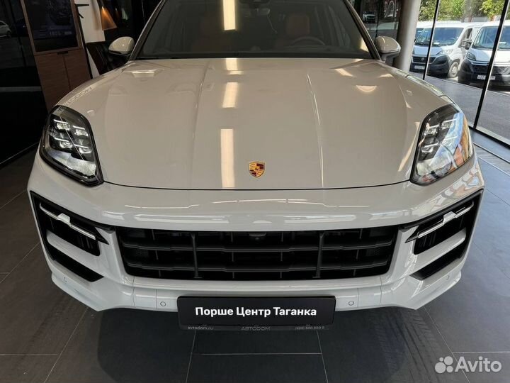 Porsche Cayenne 3.0 AT, 2024