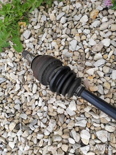 Полуось (привод) передний правый Opel Astra H