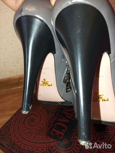 Ботинки женские 37 размер