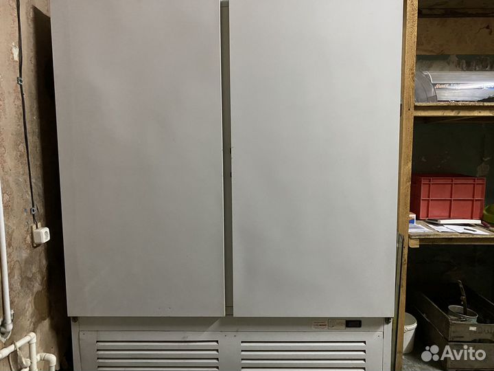 Холодильный шкаф Премьер