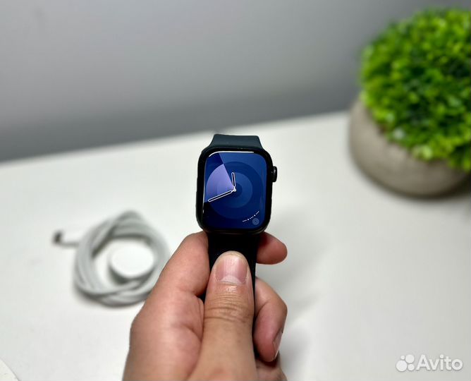 Apple Watch Series 8 41mm 100акб отл. состояние