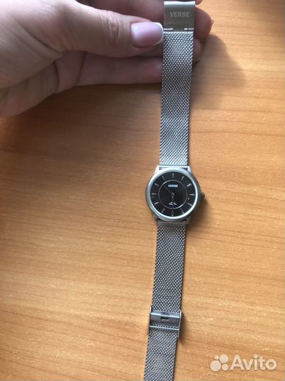 Часы наручные женские