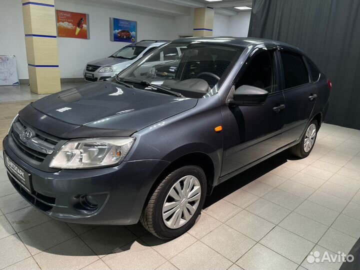 LADA Granta 1.6 МТ, 2015, 140 961 км