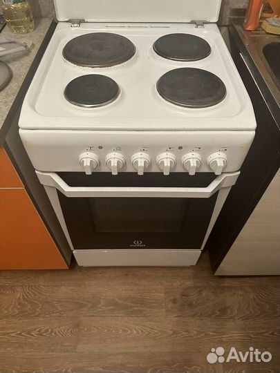 Плита электрическая indesit