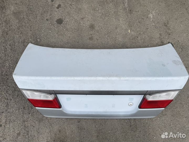 Крышка багажника Nissan Primera 1999 QP11 QG18DE