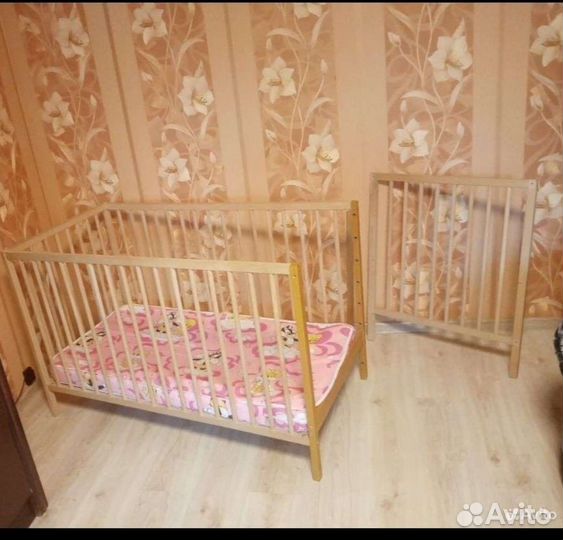 Детская кроватка