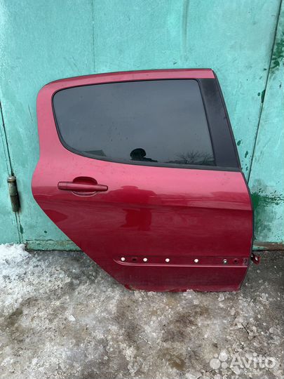 Дверь задняя правая peugeot 308