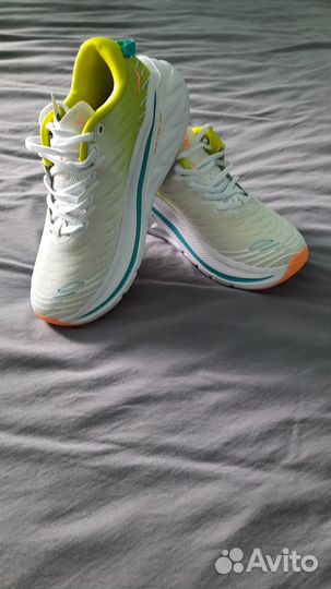 Кроссовки Hoka One One M Bondi X новые, размер 42
