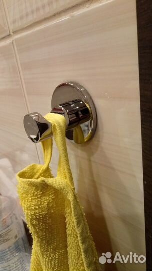 Скугхаль крючок самоклеющийся икеа