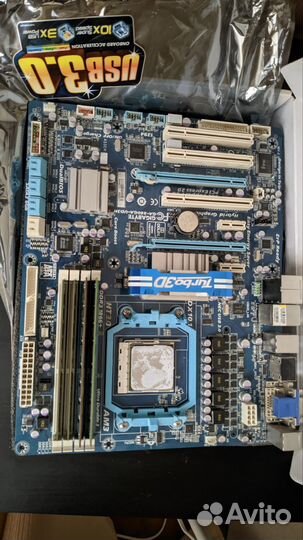 Материнская плата с процессом am3