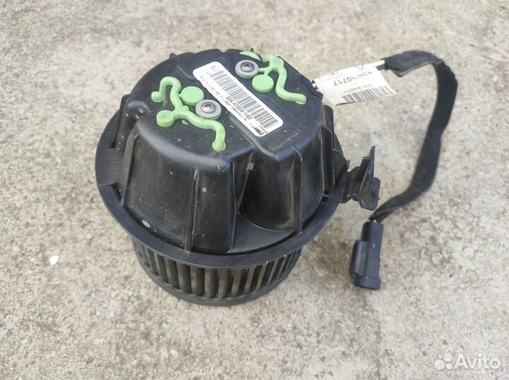 Моторчик печки renault sandero 1