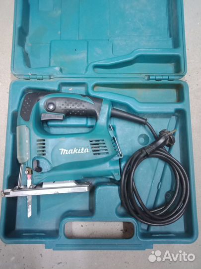 Лобзик makita 4329