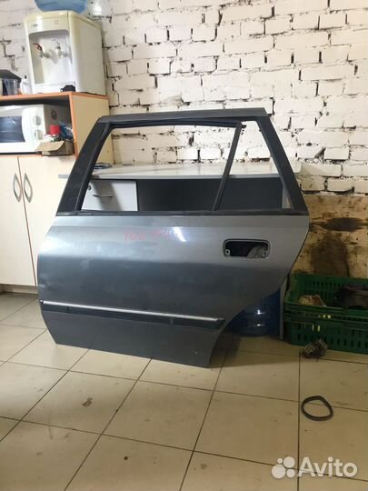 Дверь задняя Peugeot 406 1995-2004 wagon