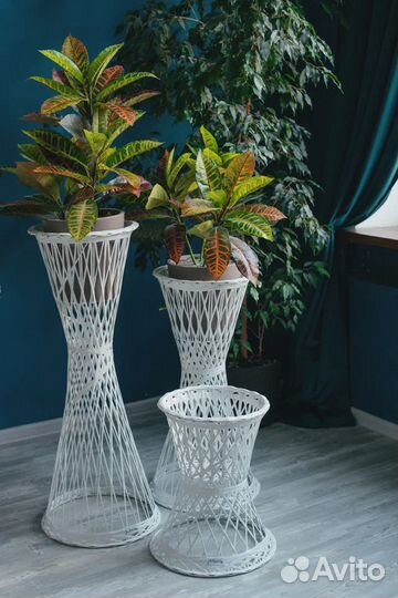 Подставка под цветы - подарок на Новый год