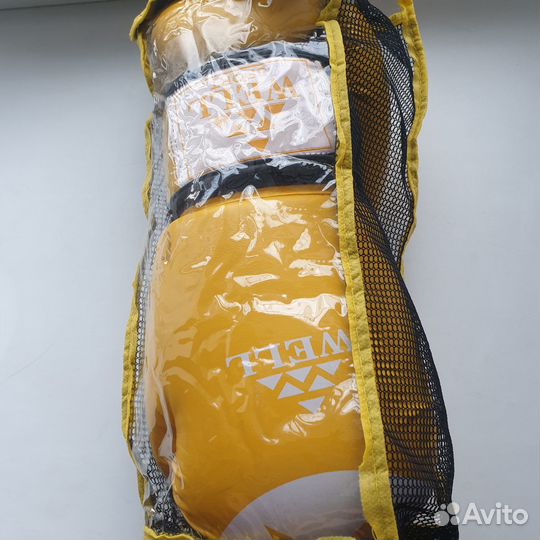 Боксерские перчатки 10 oz